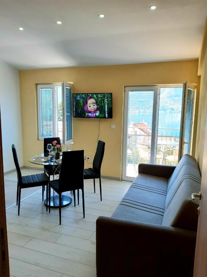 Apartments Sonja โกตอร์ ภายนอก รูปภาพ