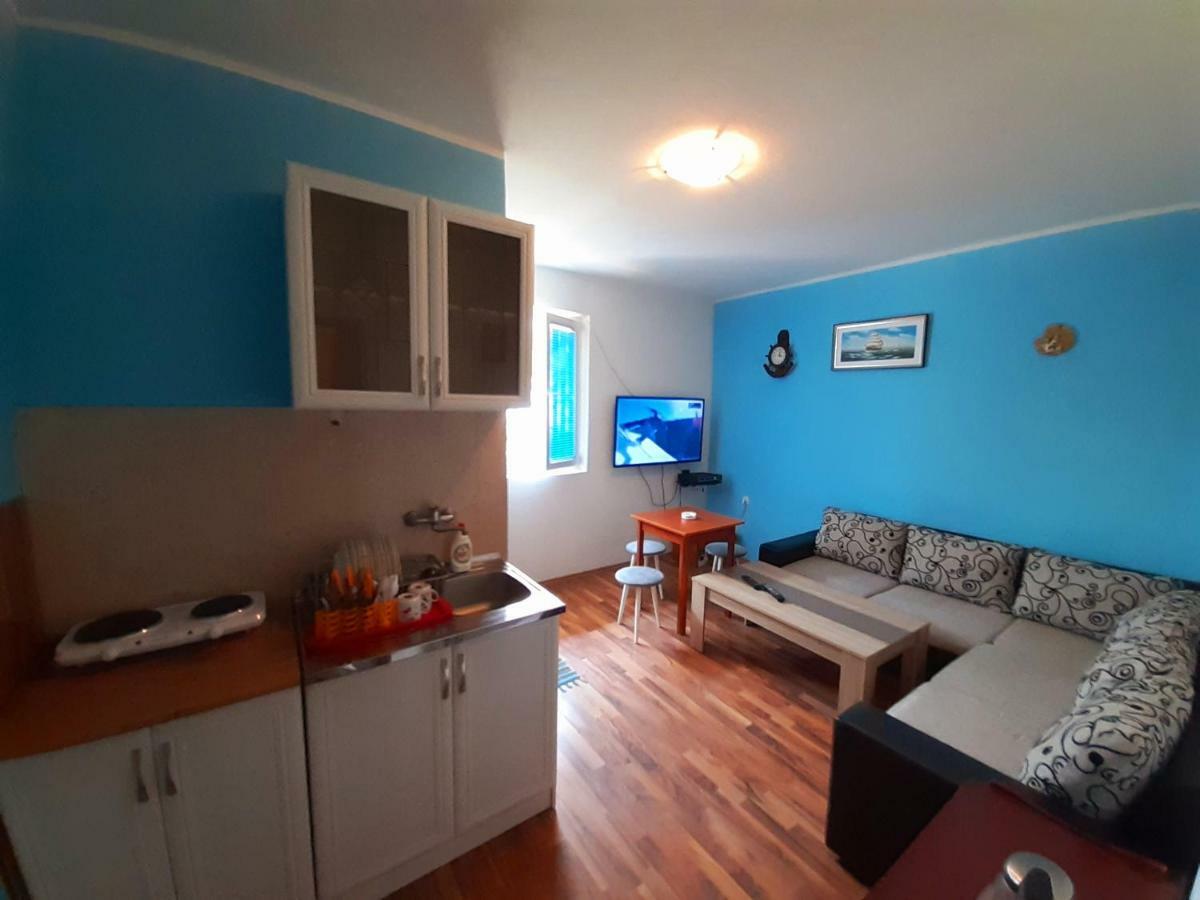 Apartments Sonja โกตอร์ ภายนอก รูปภาพ